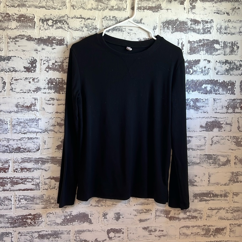 Black Ribbed Long Sleeve